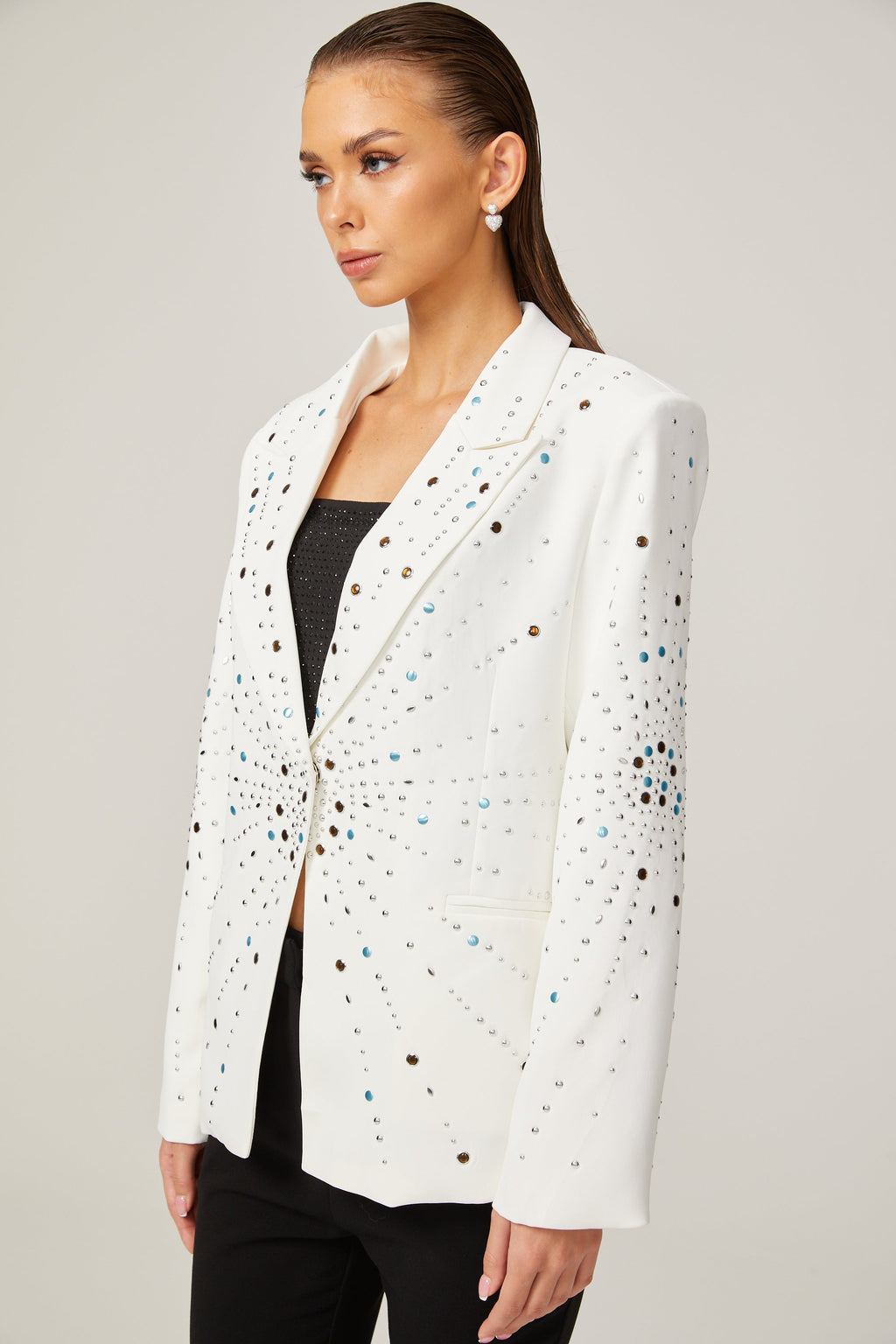 Jocelyne Beyaz Suni Elmaslarla Süslenmiş Blazer