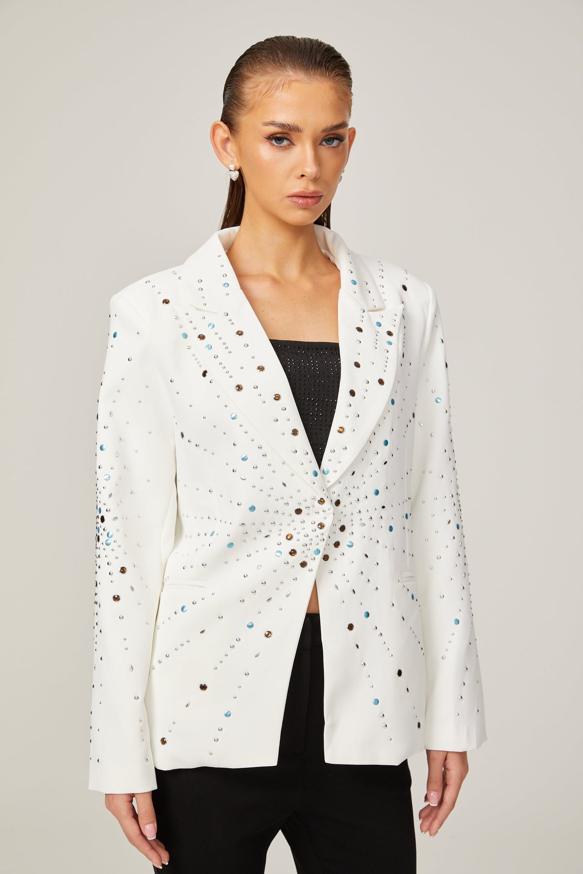 Jocelyne Beyaz Suni Elmaslarla Süslenmiş Blazer