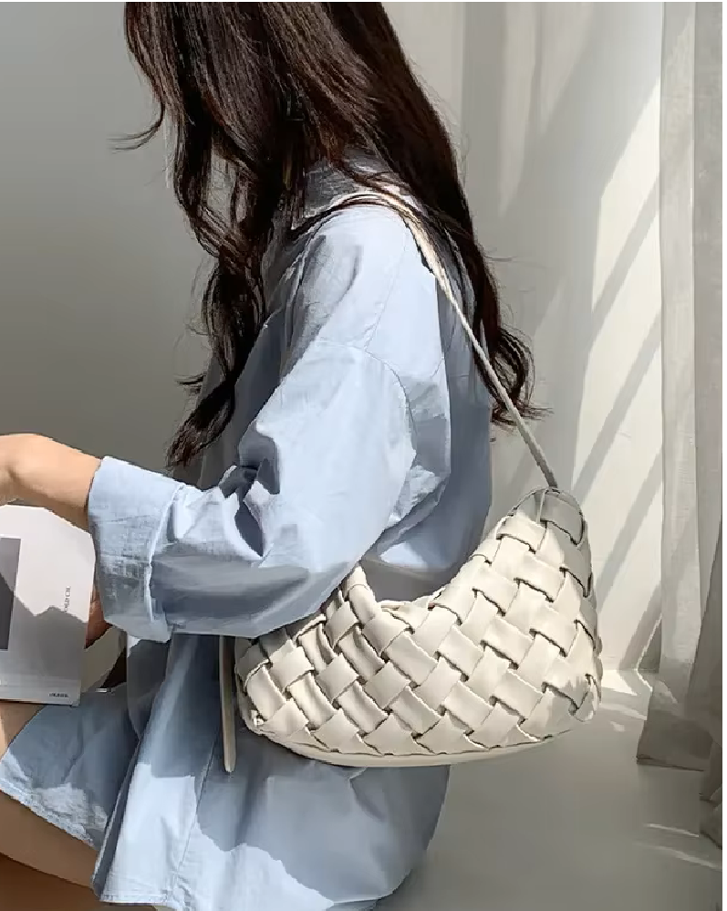 Angela Minimalist Hobo Omuz Çantası
