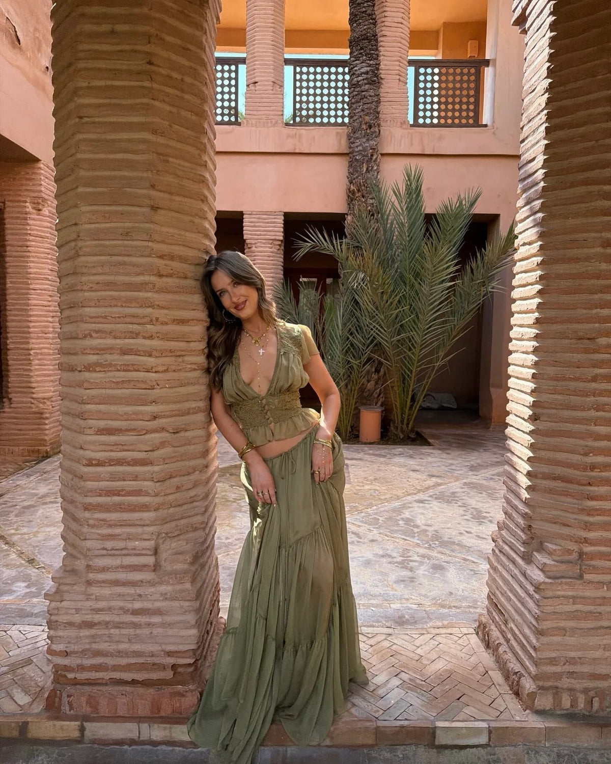 Beatrice Dantelli Şifon Bluz ve Etek Takımı