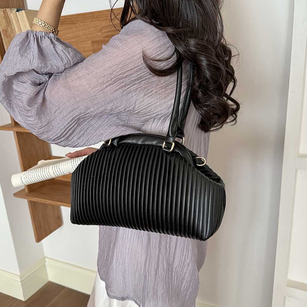 Mariana Pileli Omuz Çantası