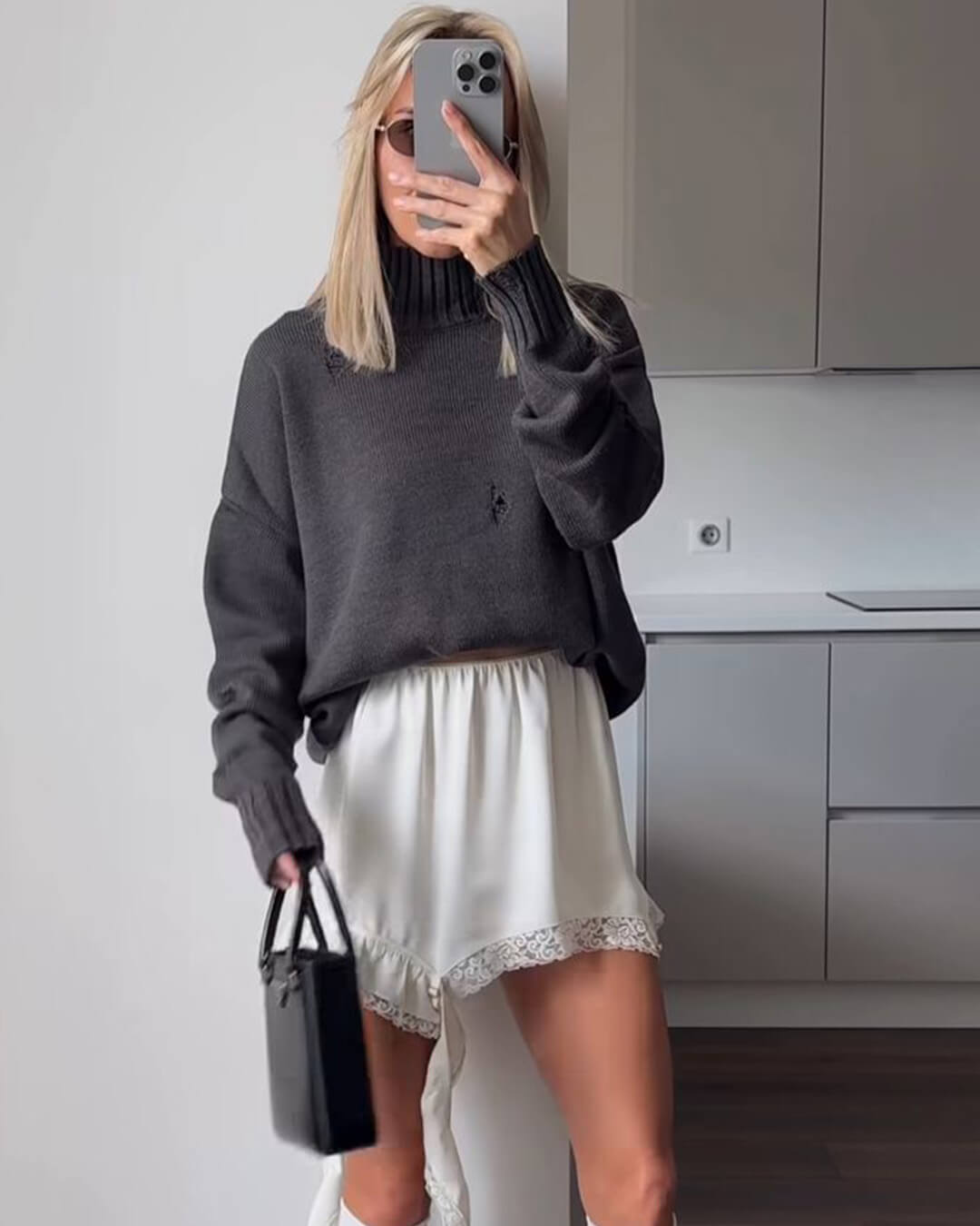 Susan Saten Asimetrik Midi Etek