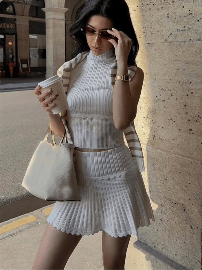 Kelly İki Parçalı Örgü Crop Top ve Pileli Mini Etek Takımı