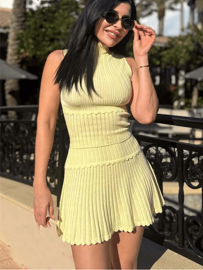 Kelly İki Parçalı Örgü Crop Top ve Pileli Mini Etek Takımı