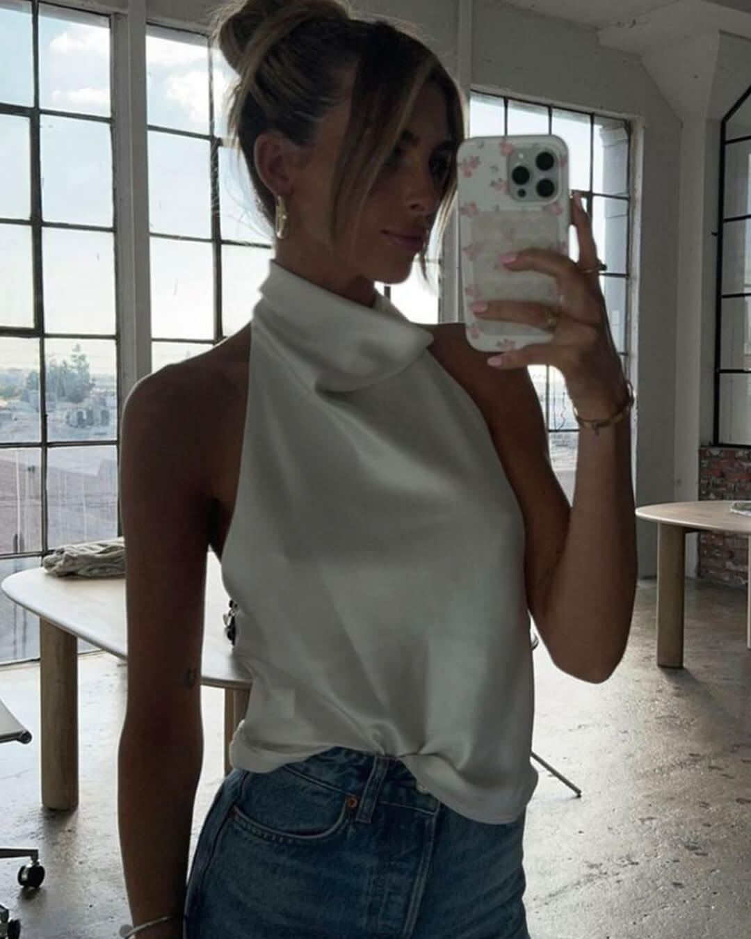 Anastasia Askılı Sırtı Açık Saten Bluz