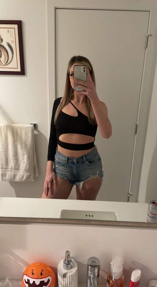 Celeste Asimetrik Kesimli Crop Top