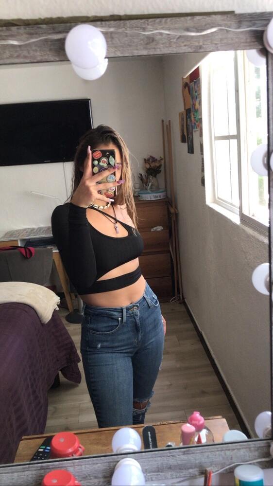 Celeste Asimetrik Kesimli Crop Top
